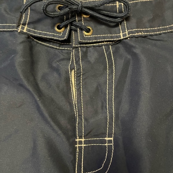 Nice Men’s Swimming Trunks - Picture 3 of 6